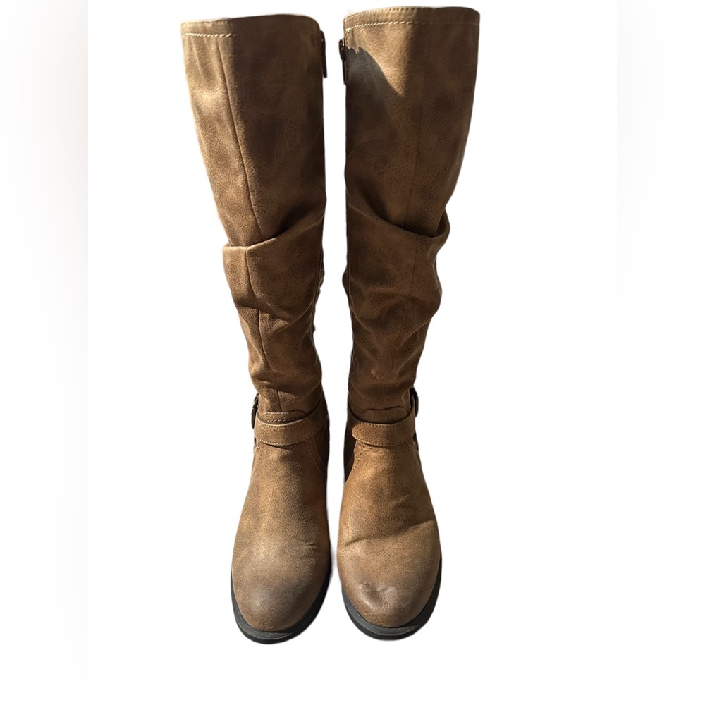 ❄️ WHITE MOUNTAIN
LAYTON RIDING BOOT BROWN SIZE 6.5M